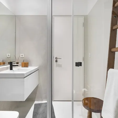 Joivy Exquisite Near Bica Elevator Apartamento Lisboa