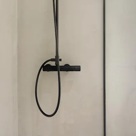 Joivy Exquisite Near Bica Elevator Апартаменты *