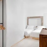 Joivy Exquisite Near Bica Elevator Apartment Lissabon