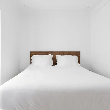 Joivy Exquisite Near Bica Elevator * Lissabon
